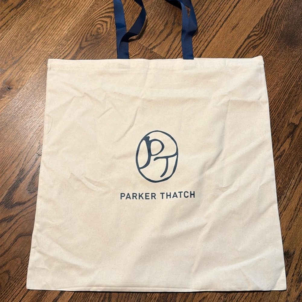 Parker thatch dust bag